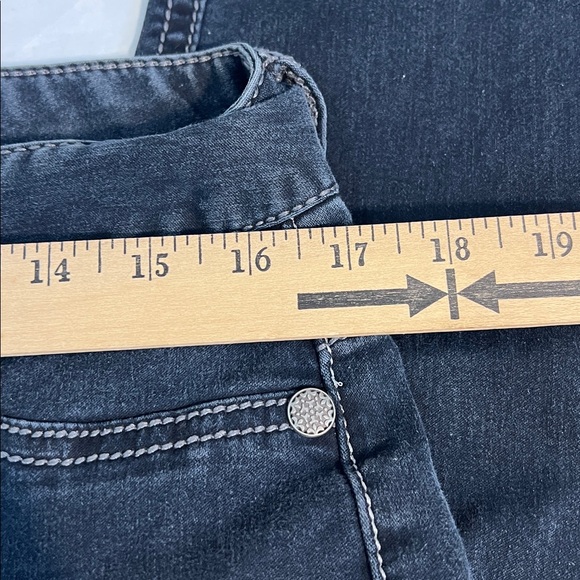 Maurices Dark Blue Denim Jeans - Picture 8 of 11